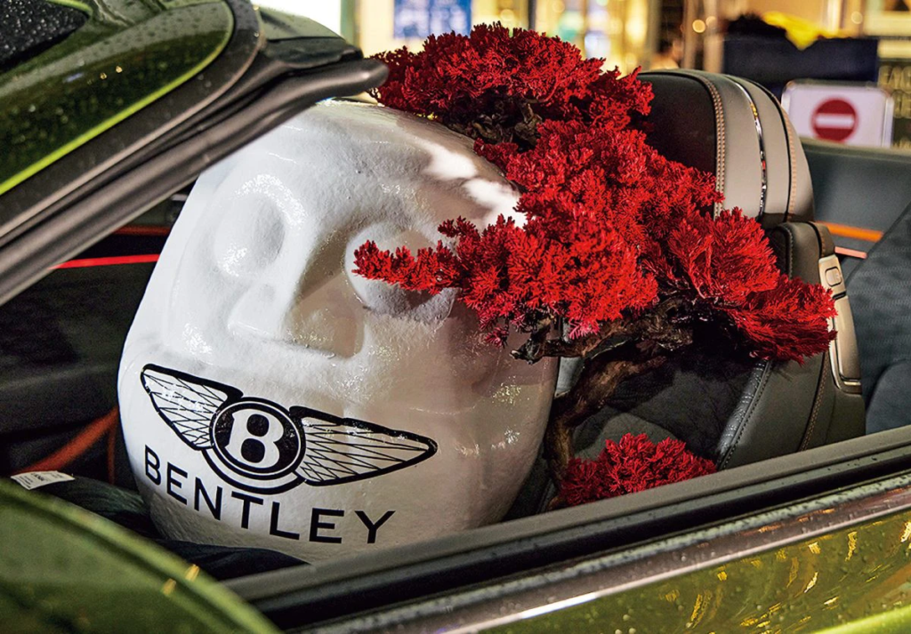 東富東京×ベントレー